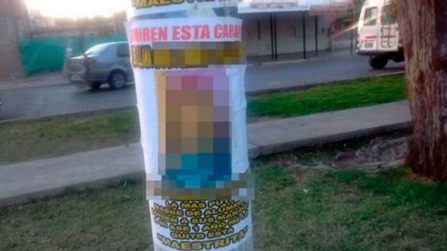 Se acostó con el papá de un alumno y la escracharon