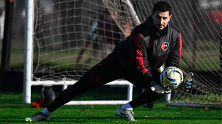El arquero cumple sin inconvenientes la pretemporada del plantel de Newells.