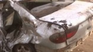 Tres muertos y 25 heridos al chocar un micro y dos autos en San Nicolás