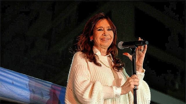 Cristina Fernández: No toleran el amor y la alegría de los peronistas