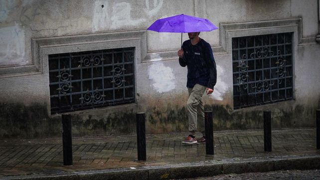 El alerta amarillo por tormentas para toda la provincia tiene vigencia para la mañana de este domingo.