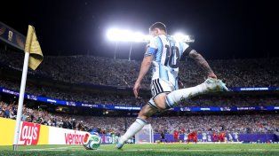 Messi contra Inglaterra: chocan los planetas y se viene un rival que el destino le debía al rosarino