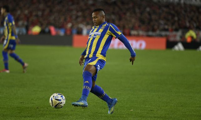 Jaminton Campaz regresó de su participación con la selección de Colombia. Se espera que sea titular.