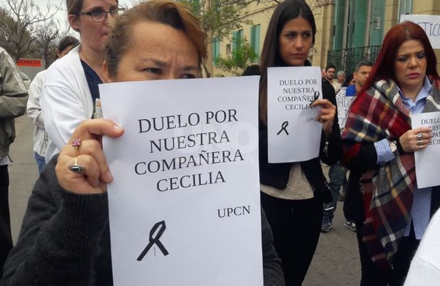 Pedidos de justicia por Cecilia Burgadt.