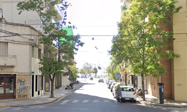 Roban un millón y medio de pesos de un auto en el centro de Rosario