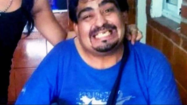 Quién era el hombre que mataron de una patada
