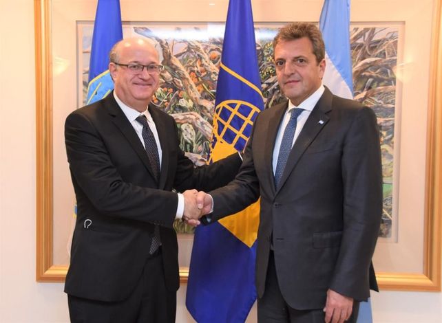 Recursos. El ministro de Economía se reunió con el presidente del BID