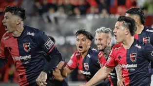 Newells ganó de local en el Parque Independencia.