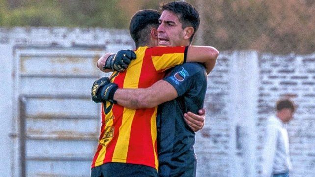 LPF: Goleó Atlético Neuquén y es líder