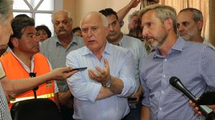 El gobernador recorrió Villa Minetti junto al ministro Frigerio