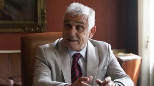 El gobernador desplazó al secretario de Justicia de la provincia, Gabriel Somaglia, del procedimiento para nombrar cargos en el Ministerio Público de la Acusación.&nbsp;