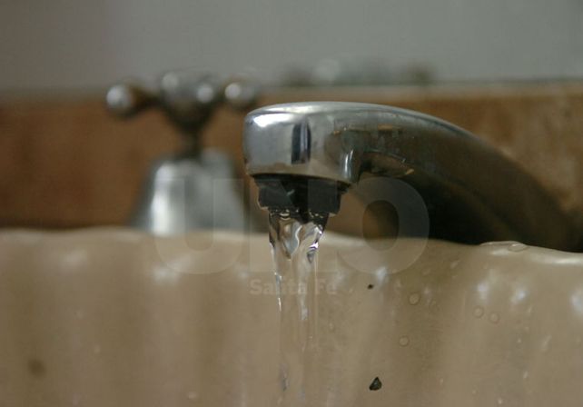 Vecinos realizan asambleas para reclamar por el acceso al agua potable