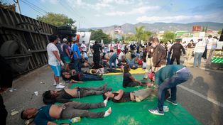 Recuerdos horrorosos de los migrantes sobrevivientes del accidente en México