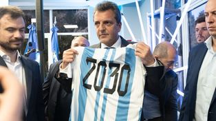 Sergio Massa habló en una conferencia de prensa junto a Claudio Chiqui Tapia y Matías Lammens.