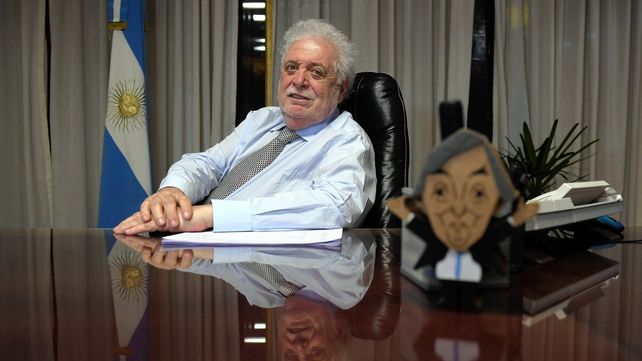Video: escrachan a Ginés González García por las vacunas VIP