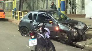 El conductor de un Peugeot 206 chocó la madrugada del domingo 20 de agosto al Suzuki Fun en el que viajaba Mario Esquivel y le provocó la muerte.