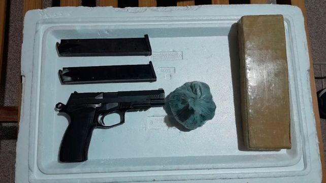 Detuvieron a 11 personas en allanamiento en el marco de una investigación por estafas en Paraná