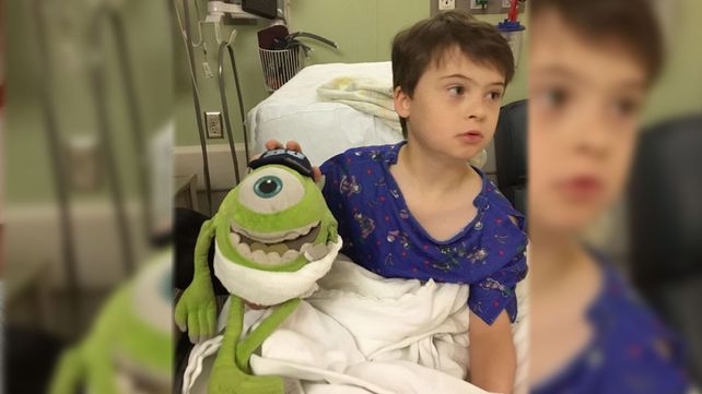 Un cirujano operó al peluche de un niño para que este no se sintiera solo en hospital