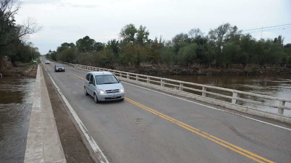 Después del desastre, el puente de la ruta 9 de Carcarañá ya está ...