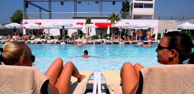 relax. Casi la mitad de los viajes y paquetes turísticos fueron comprados en un solo pago; el resto en doce