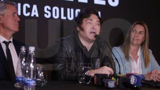 Javier Milei encabezó un acto en Paraná, donde hubo una numerosa participación de sus seguidores.
