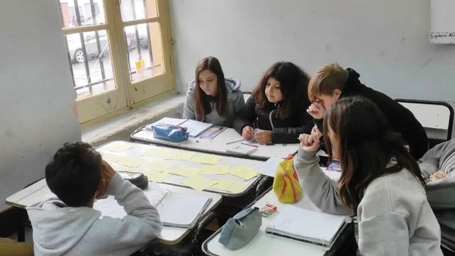 Desconocidos ingresaron a la Escuela Alberdi