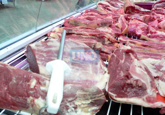 Asado y milanesa. El kilogramo de carne de vaca en general aumentó un 20% en los últimos días. Un kilo de asado en el centro cuesta 106 pesos