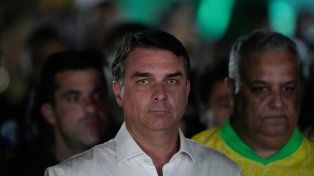 Flávio Bolsonaro pasó por Argentina para tomar un vuelo privado hacia Estados Unidos