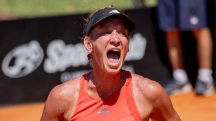 Desahogo. Bossio se metió en la final de tenis.