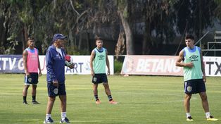 Russo quiso ver a todos en movimiento, por eso el amistoso entre equipos alternativos.
