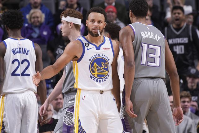NBA: Los Warriors vencen a los Kings.