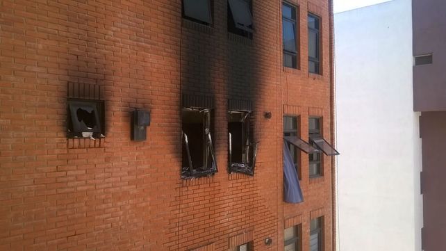 Así quedó el departamento afectado por las llamas.