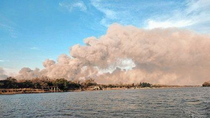 Incendios en las islas: el gobierno provincial entregó información al fiscal que los investiga