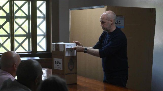 Votó Larreta y desmintió que vaya a ser ministro de Economía si gana Massa