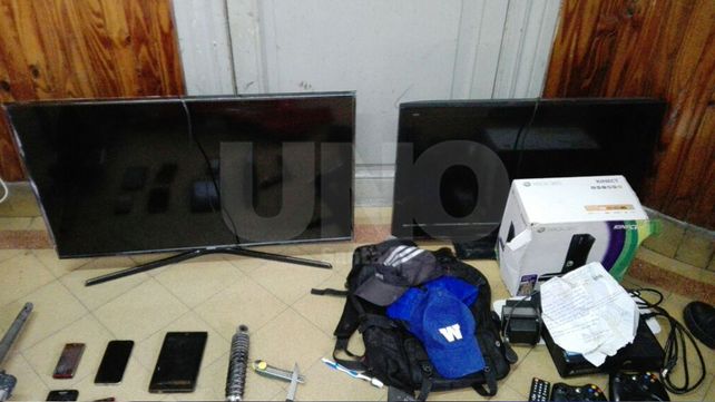Detuvieron a tres ladrones y secuestraron electrodomésticos