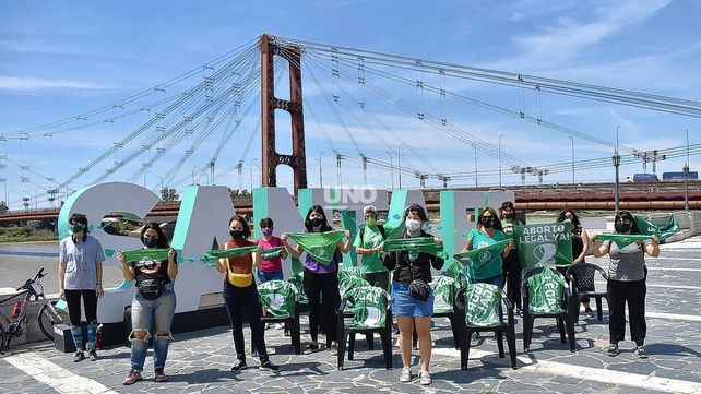 Desde Santa Fe reclaman que se trate el proyecto para la legalización del aborto voluntario