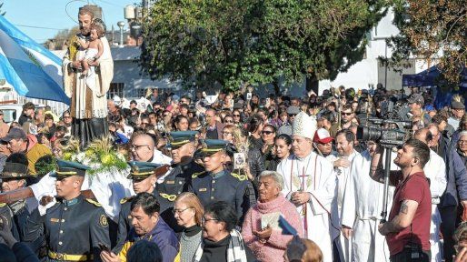 Paraná celebró masivamente a San Cayetano con un profundo mensaje de monseñor Raúl Martín