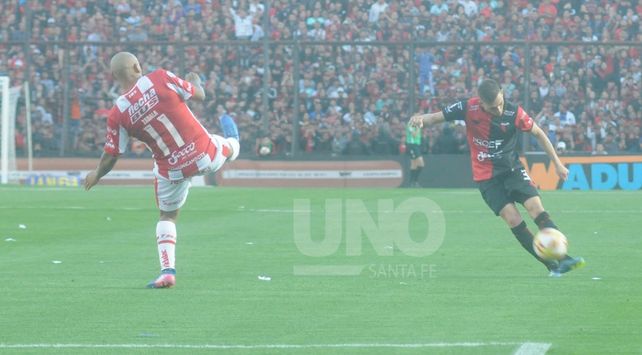 Los posibles nombres para suplantar a Alan Ruiz