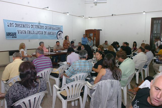 Los docentes rechazaron la oferta y habrá más paros