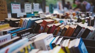 Este miércoles la Feria del Libro sigue en el Centro Cultural Fontanarrosa