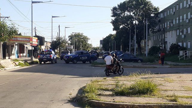 Feroz tiroteo en barrio Centenario. Feroz tiroteo en barrio Centenario.