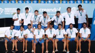 La selección masculina de waterpolo fue subcampeón Sudamericano en Cali, Colombia.