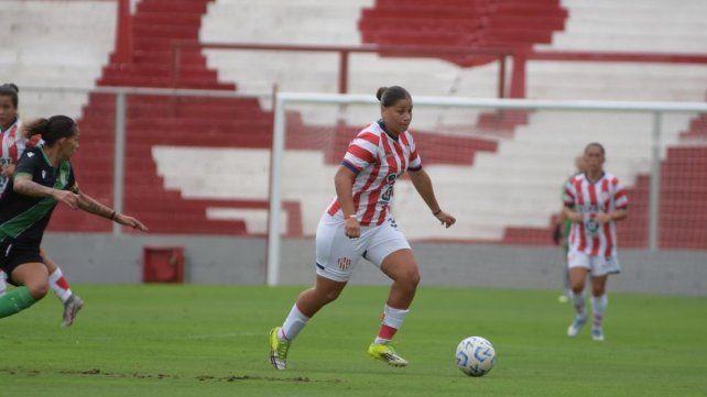 Unión no pudo en su estreno en casa y volvió a caer en el Femenino