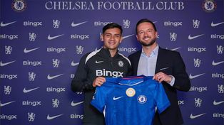 Facundo Buonanotte, el día de su presentación en el Chelsea. No está convocado para jugar contra el Brentford.