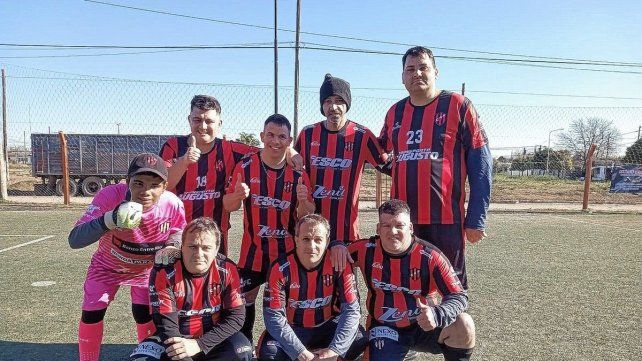 Patronato presentó dos equipos en tierras cordobesas.