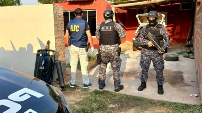 Detención del presunto asesino de Franco Demarchi en Barrio Villa Oculta.