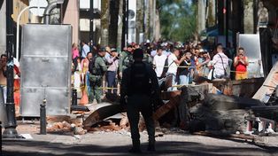Un terremoto de 7,4 sacudió Colombia: hay al menos 111 muertos y el Gobierno declaró el desastre nacional
