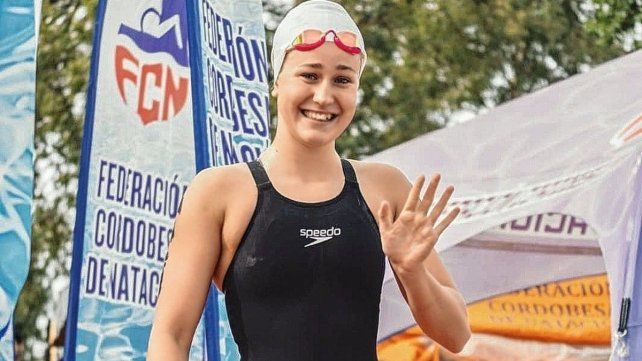 &nbsp;Sofía Garcés pide ayuda para competir en la Copa del Mundo de aguas abiertas.