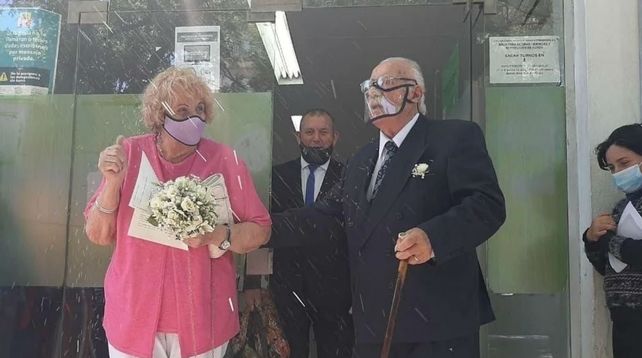 Casados. Blanca y Florencio dieron el sí y ya son marido y mujer.