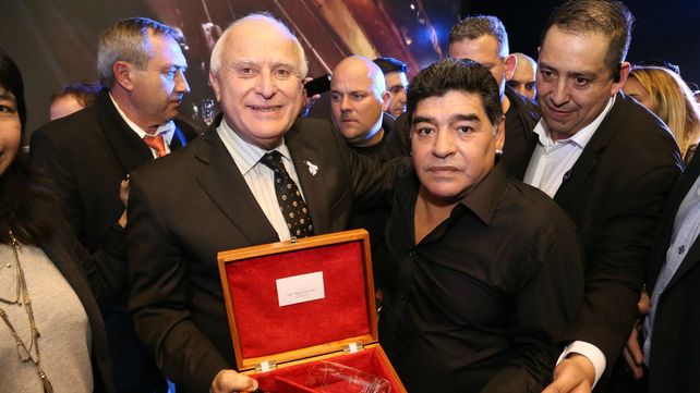 Santa Fe participó del homenaje a los campeones del mundo del 86